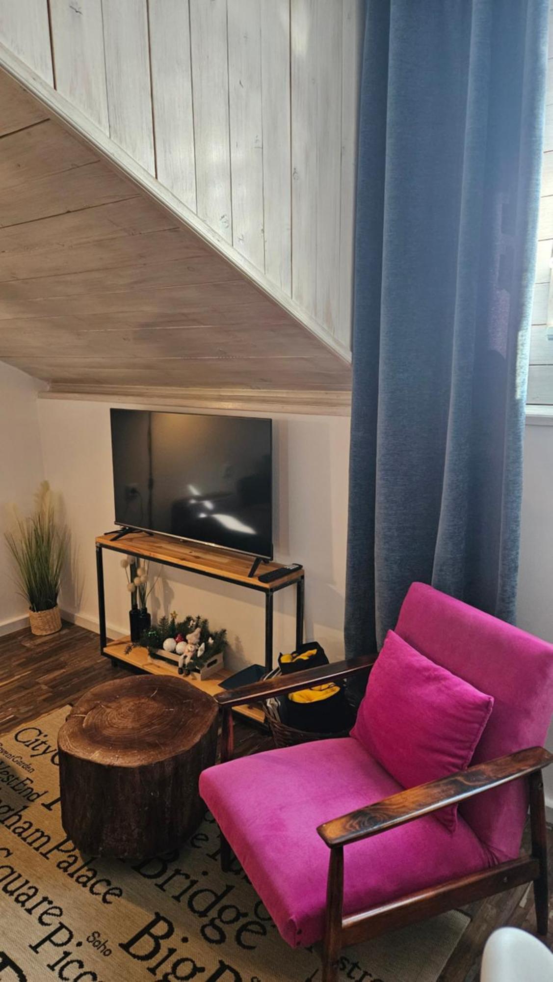 Studio Apartman Gradna 萨莫博尔 外观 照片